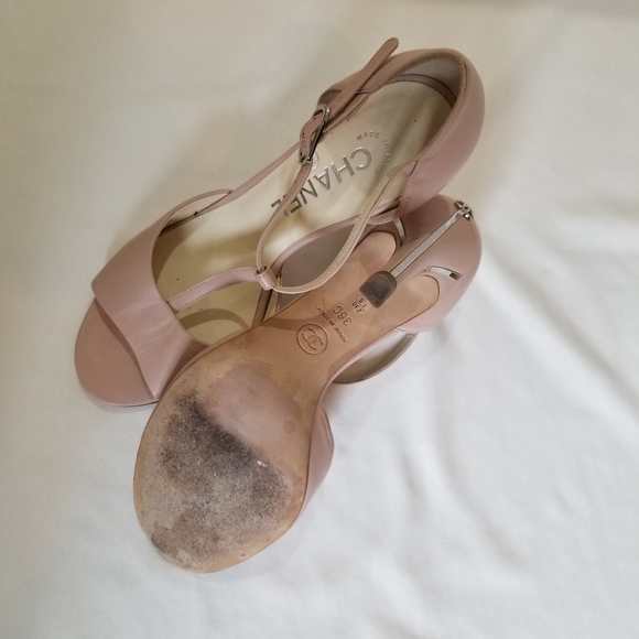 CHANEL Sandals size 5.5 light pink - Picture 5 of 9